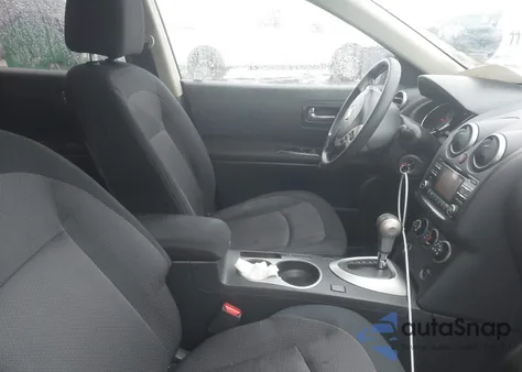 2013 Nissan Rogue z USA, uszkodzony, nr VIN JN8AS5MVDW648405